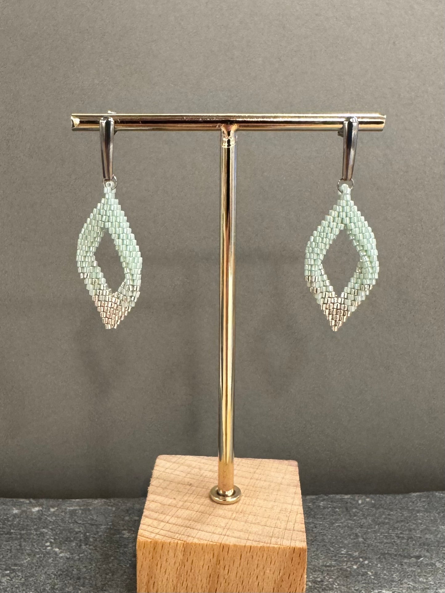 Pendientes Hoja Mediano